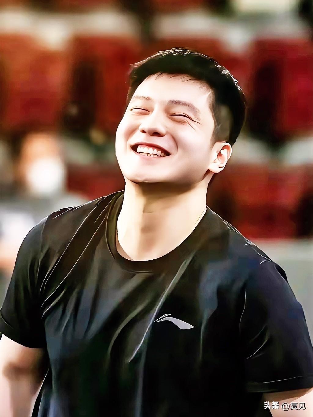 韩国队轻取日本队,樊振东统治全场 韩国队轻取日本队,樊振东统治全场