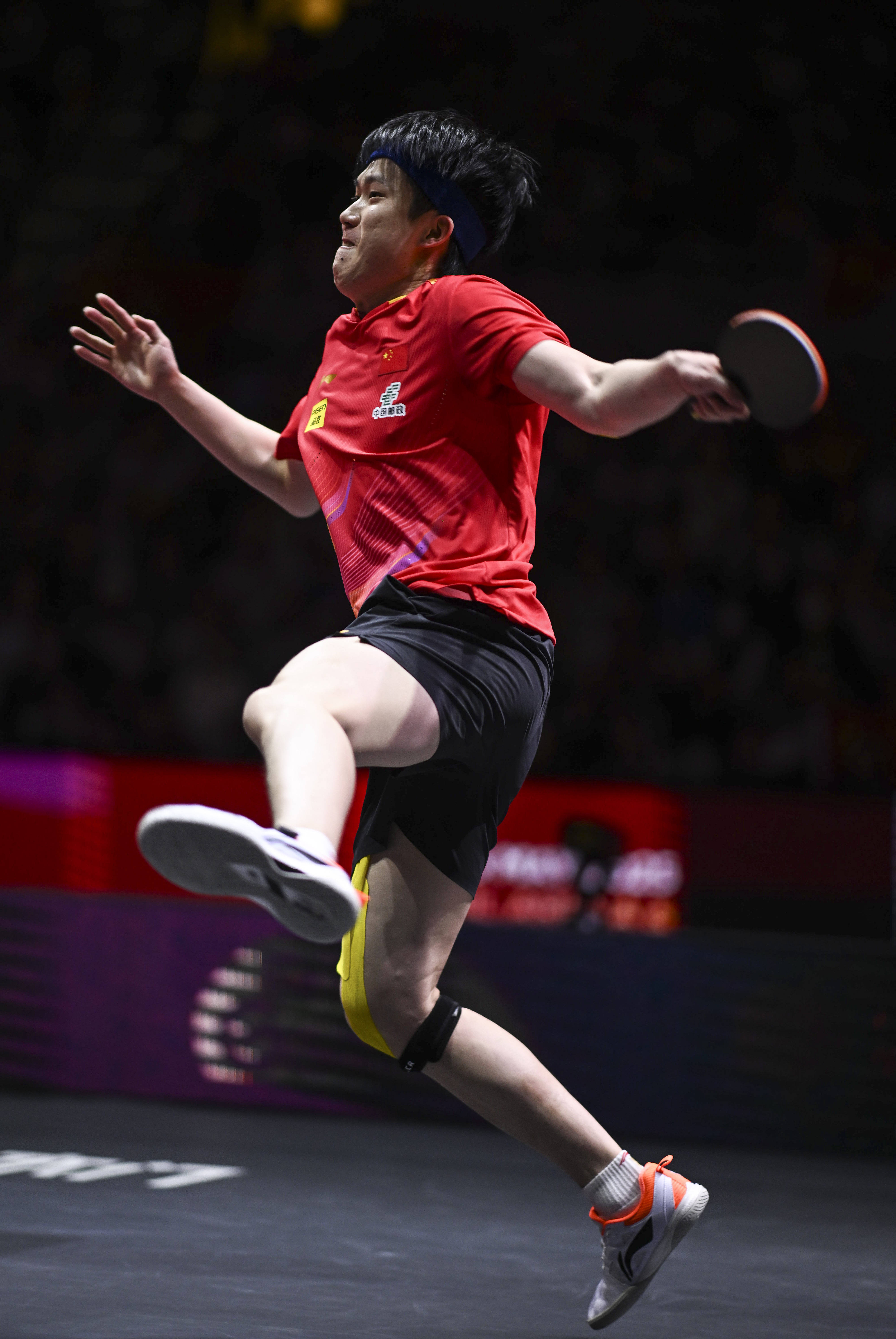 英格兰队碾压日本队,梁靖崑状态火热 英格兰队碾压日本队,梁靖崑状态火热