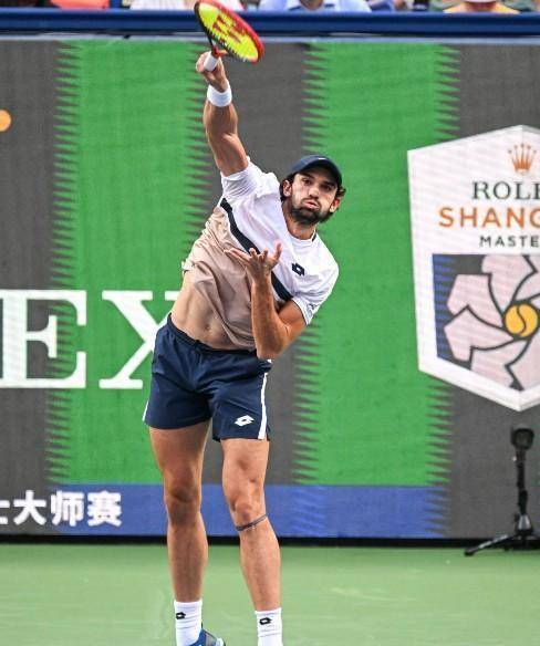 联合杯轻取拉沃尔杯，辛纳刷新纪录