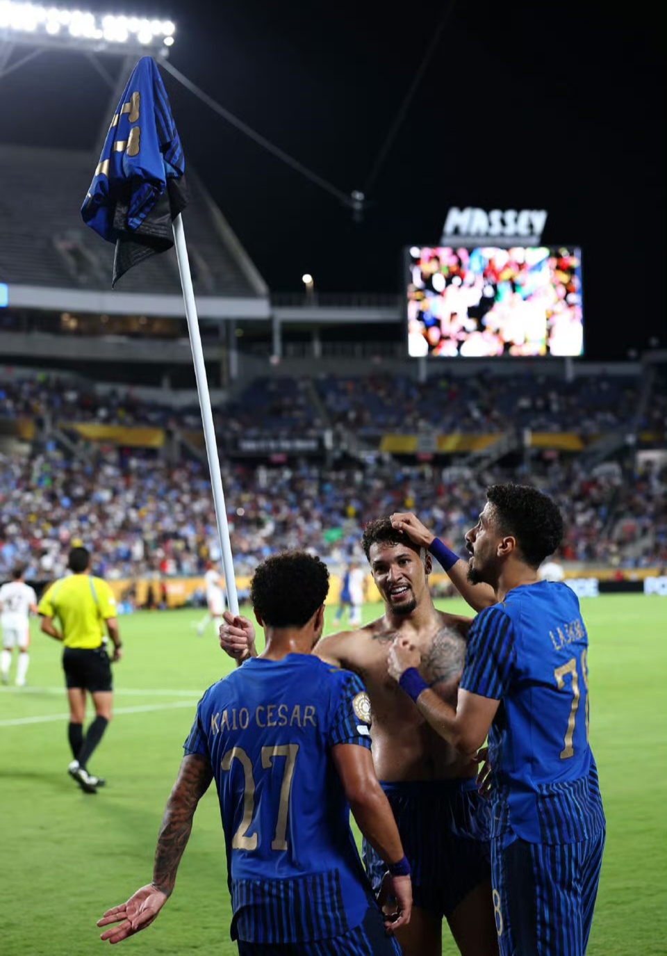 韩国轻取AC米兰，C罗统治全场