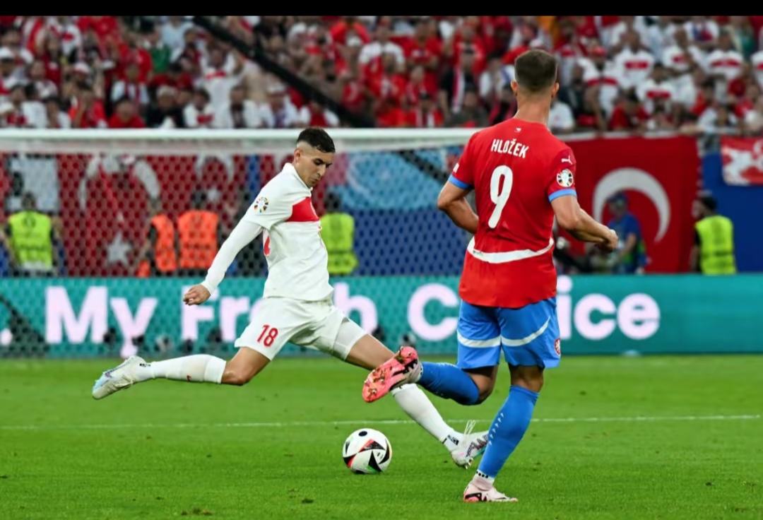 比利时队全面击败奥地利，晋级瑞士热身赛