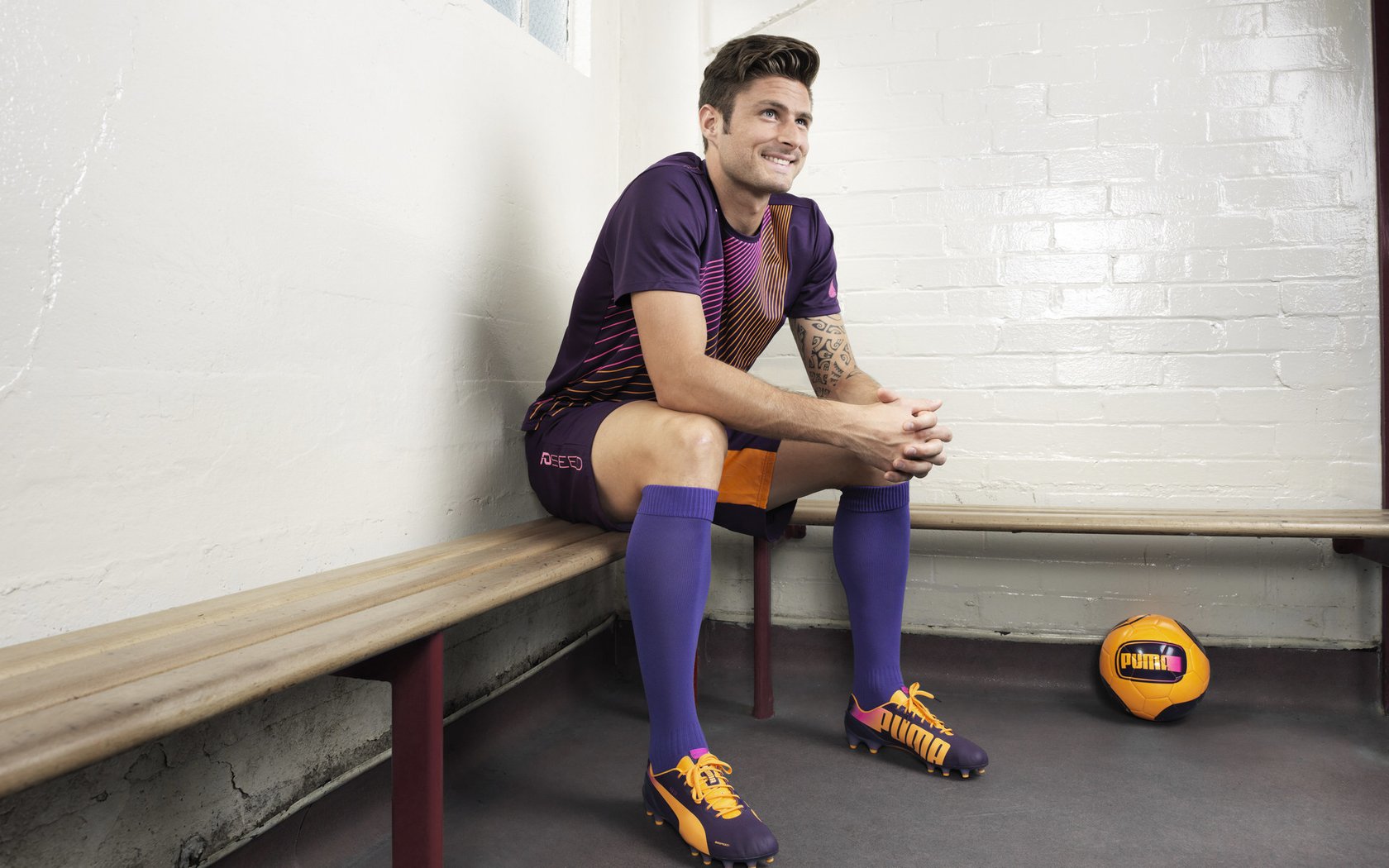 浓眉彻底打爆防线！深圳队对阵魔术的战术启示与未来展望