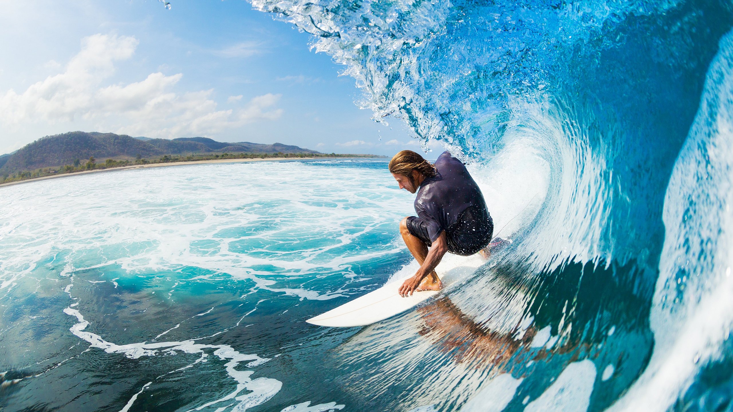 钢铁防线与绿茵鏖战，德里赫特封神之夜，威尔士与伊拉克的史诗对决